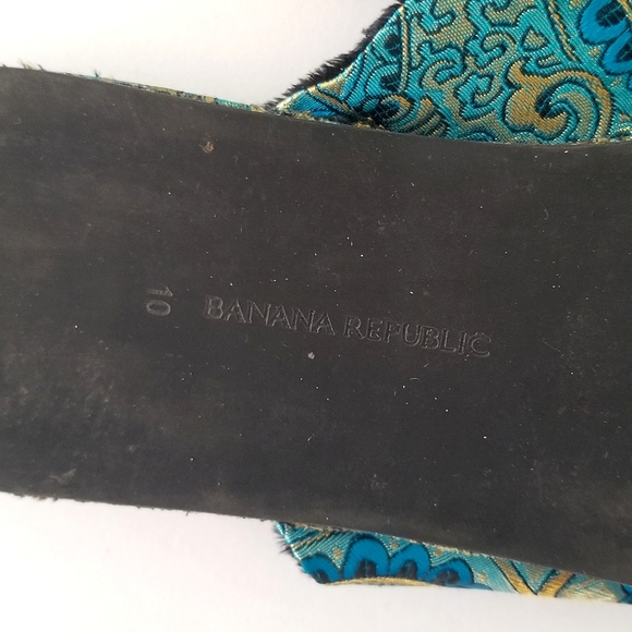 Banana Republic Paisley Satin Bedroom Slippers - Picture 4 of 4